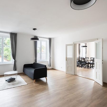 Vacov Apartment Eksteriør billede